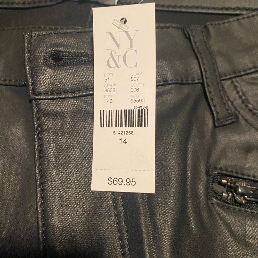 NWT New York and Company black faux leather super skinny zipper pants 29inseam